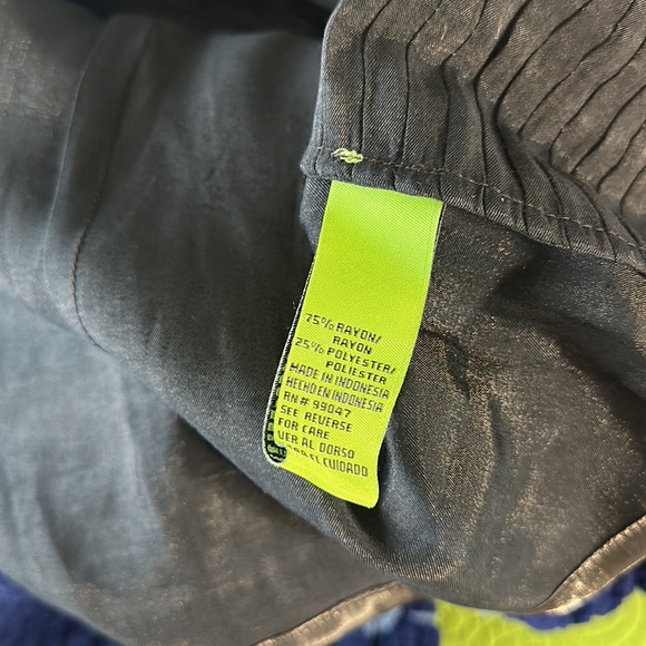 Sheer Blouse - Picture 7 of 7